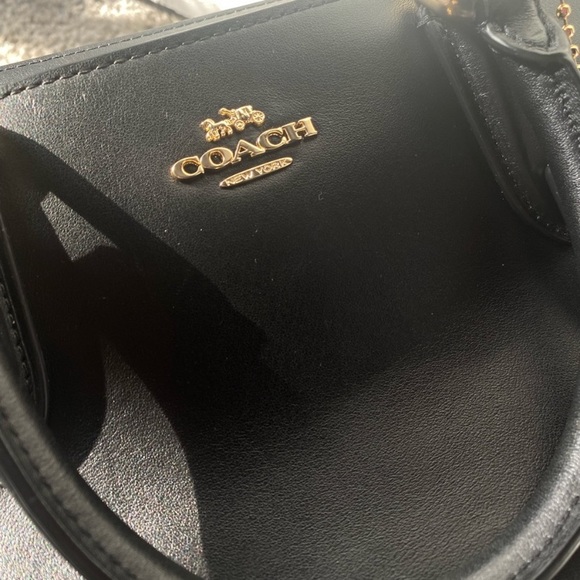 Authentic Coach NWOT - Picture 8 of 8